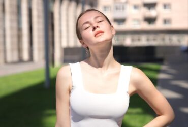How Urban Life Affects the Skin Microbiome: A Chemist’s Perspective